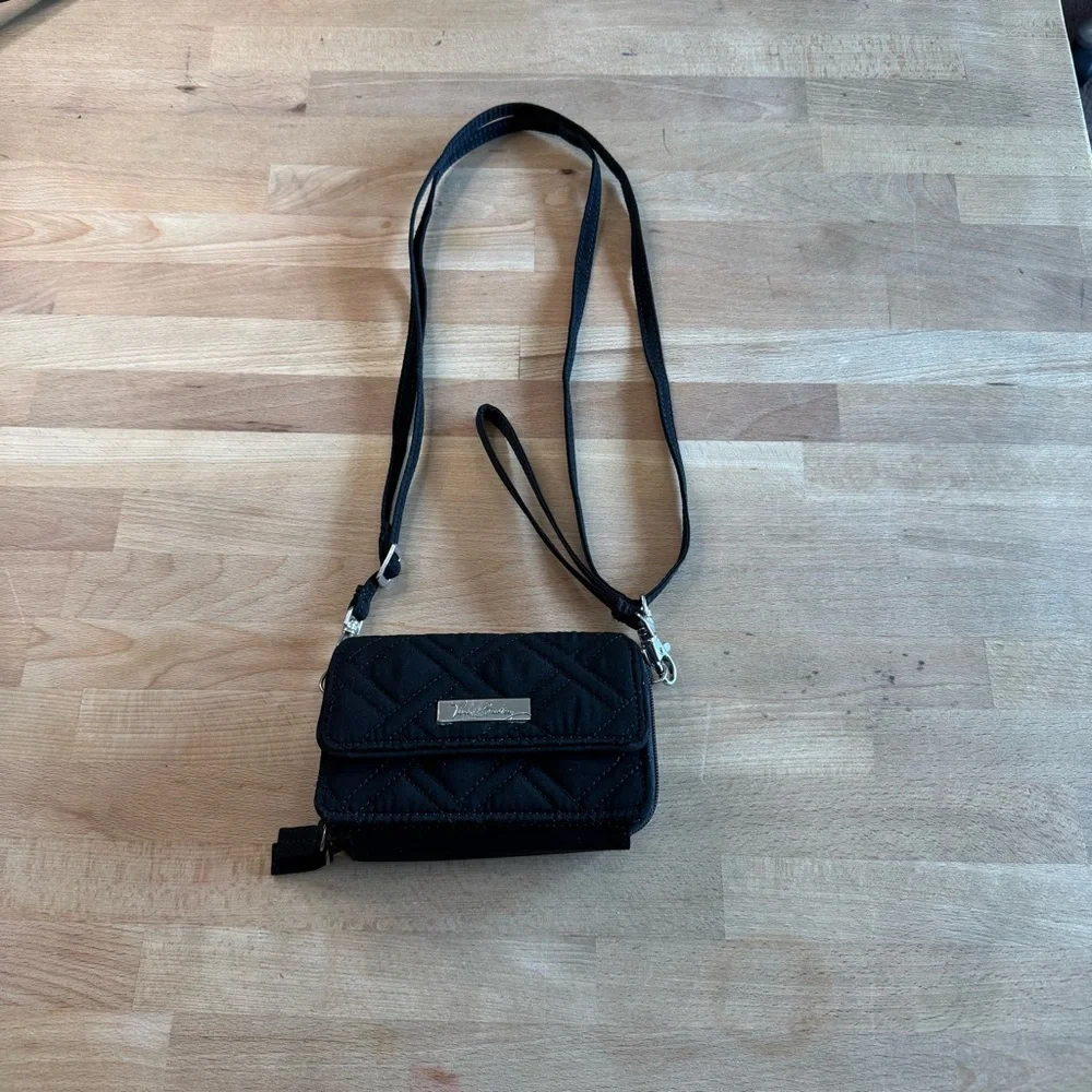 Vera Bradley Purse Mini Micro Black Quilted Crossbody Wristlet Organizer Strap - Picture 8 of 15